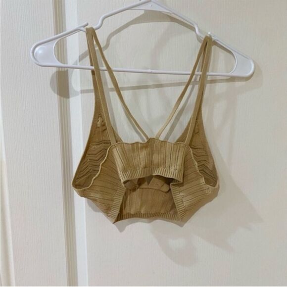 Free People NWOT Knit Cropped top‎ size medium - Picture 3 of 3